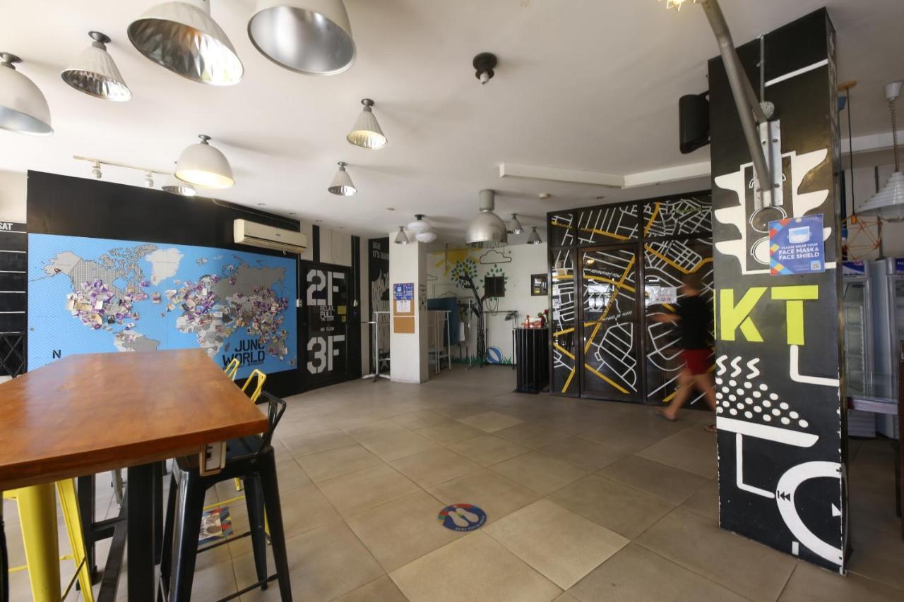 Oyo 866 Junction Hostels Manila Zewnętrze zdjęcie