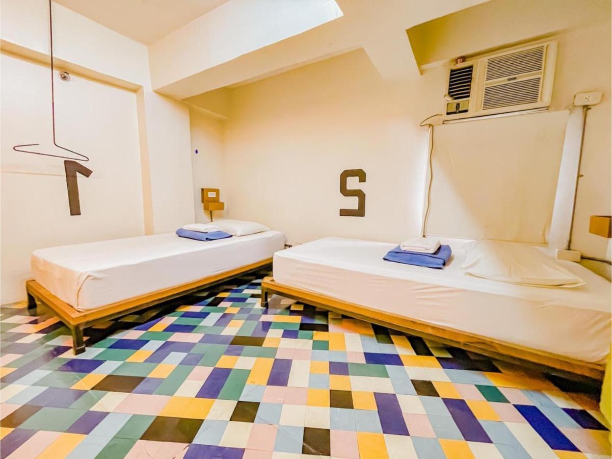 Oyo 866 Junction Hostels Manila Zewnętrze zdjęcie